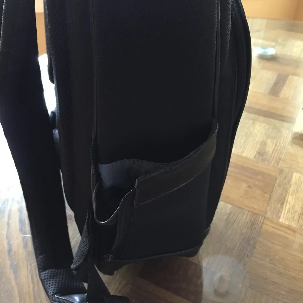 Tumi computer backpack - Picture 8 of 8